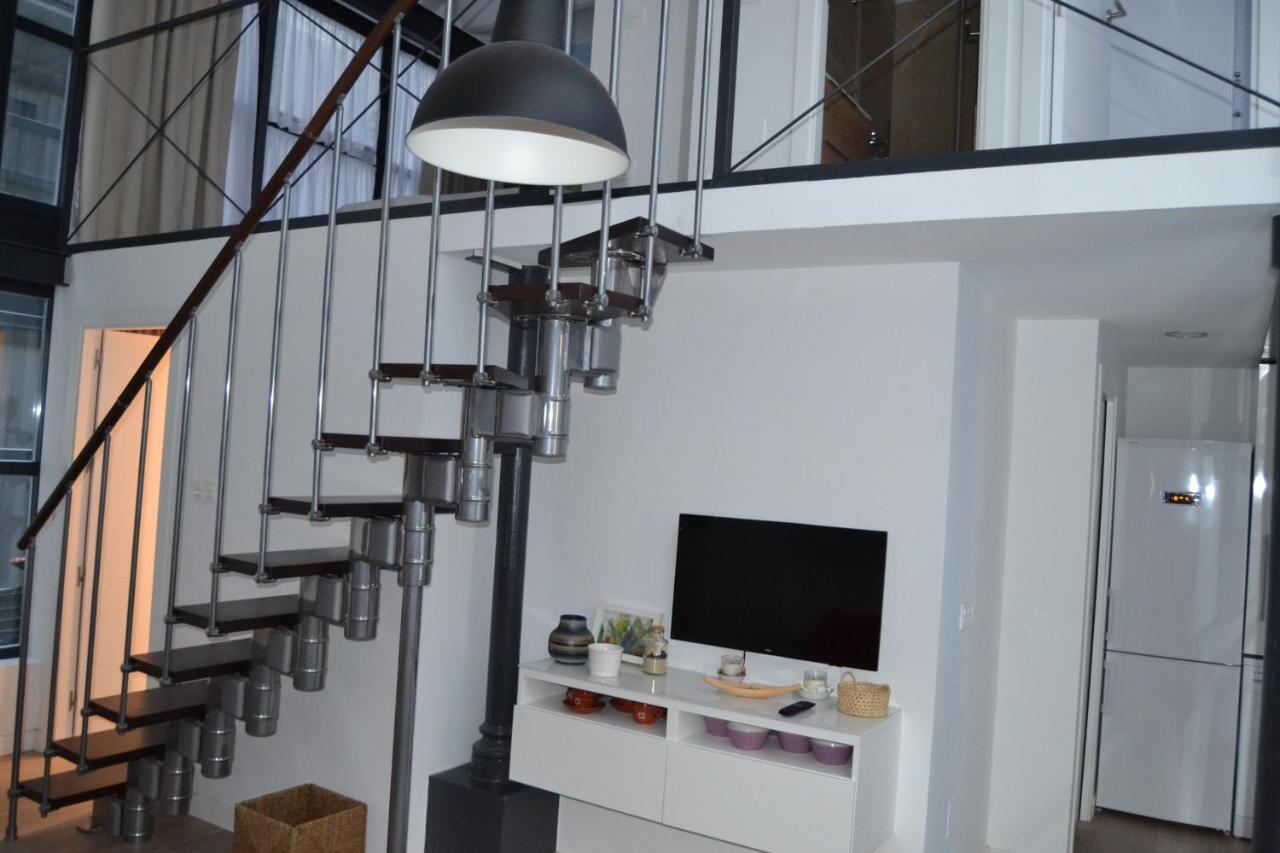 Duplex Alameda De Hercules Севилья Экстерьер фото